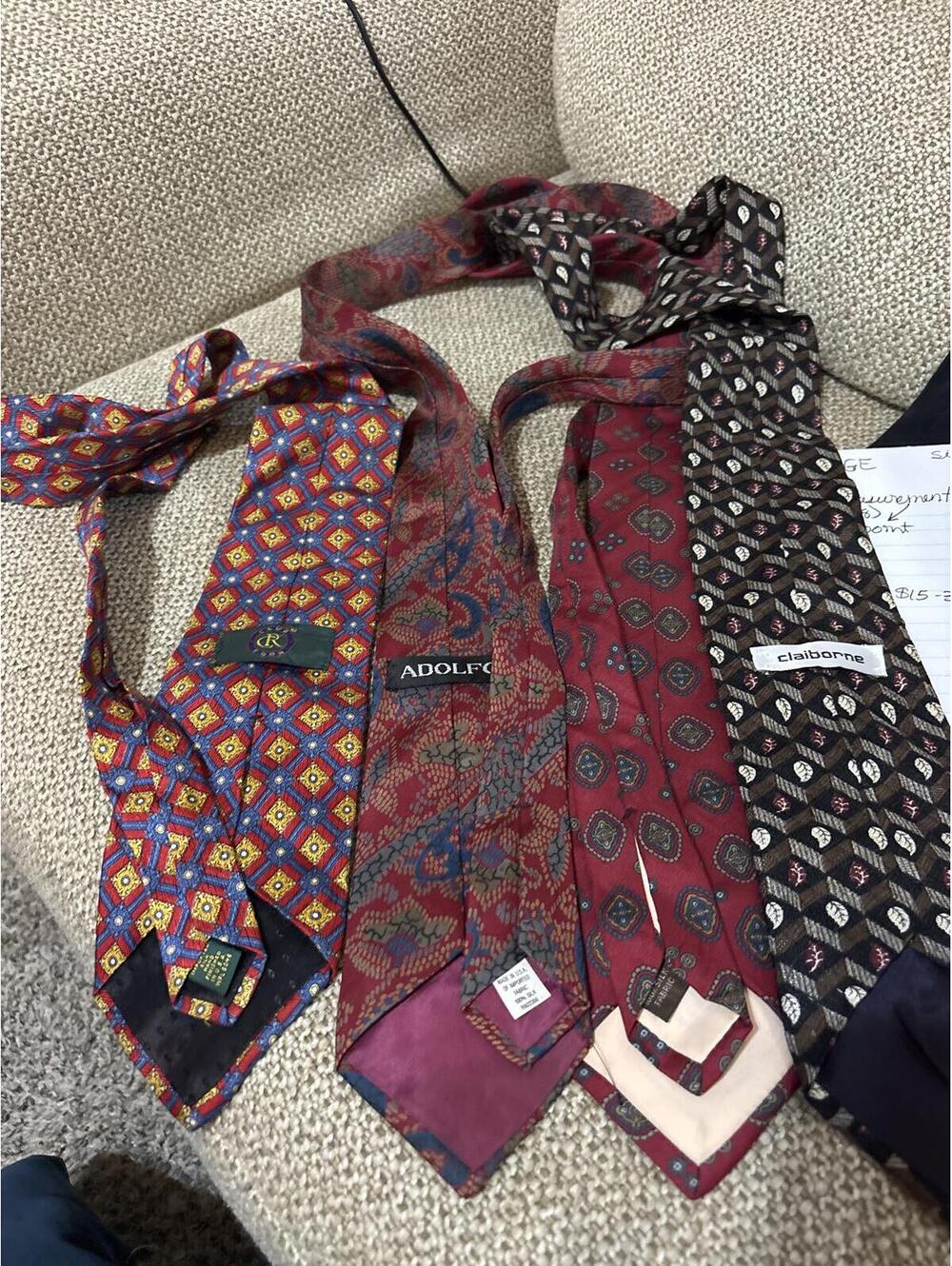 Lot of 4 Vintage Mens Silk Ties Adolfo Claiborne Retro 80s 90s Paisley Geometric